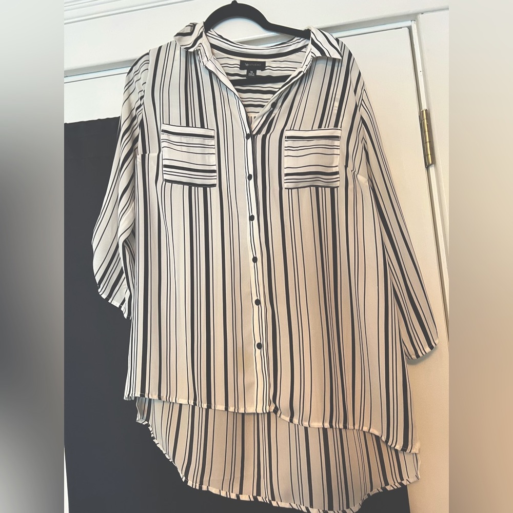 AB Studio dress shirt black/white size XL gently used